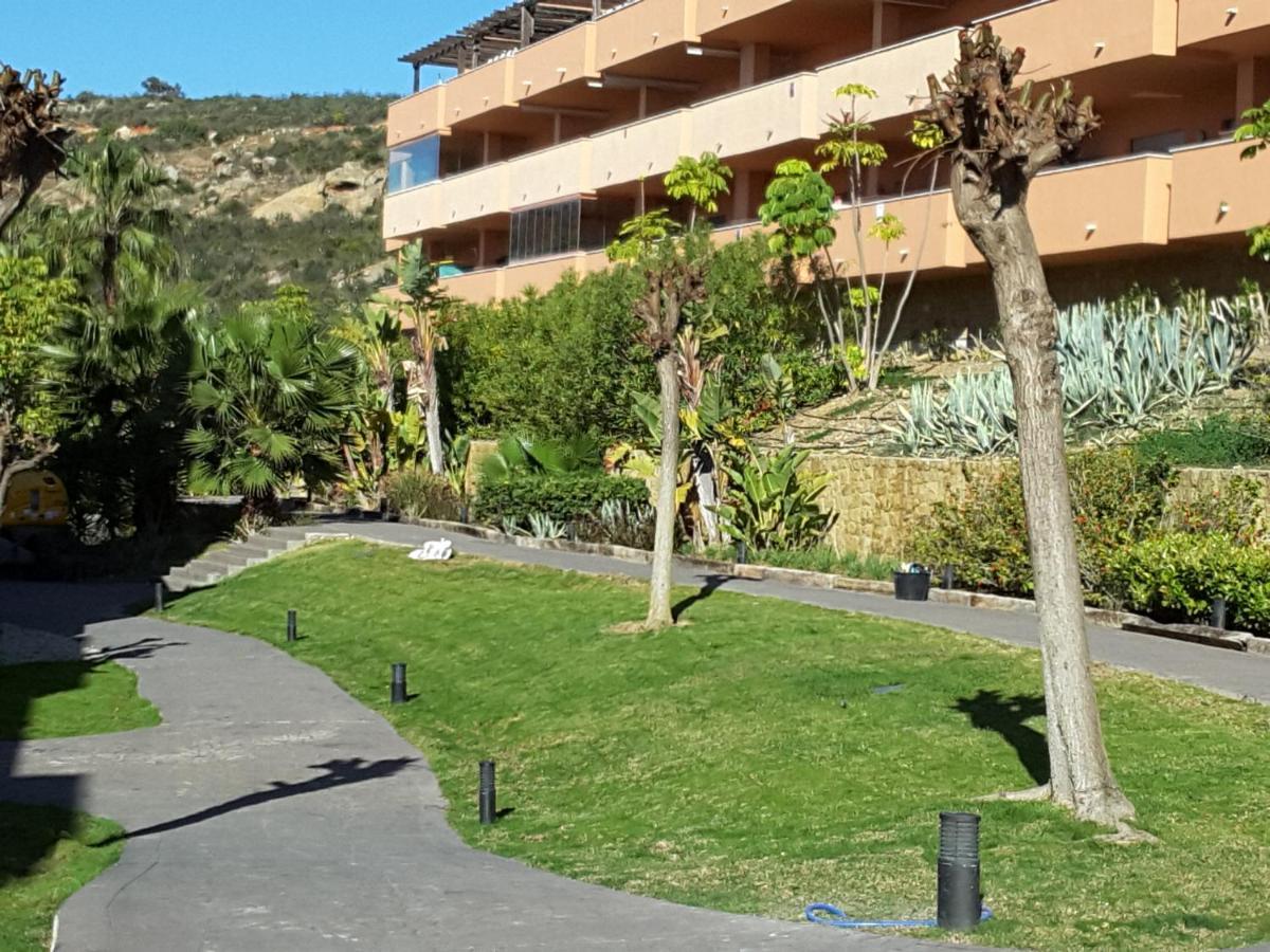 Penthouse Moderne Avec Vue Sur La Baie De Gibraltar Apartment Manilva Luaran gambar